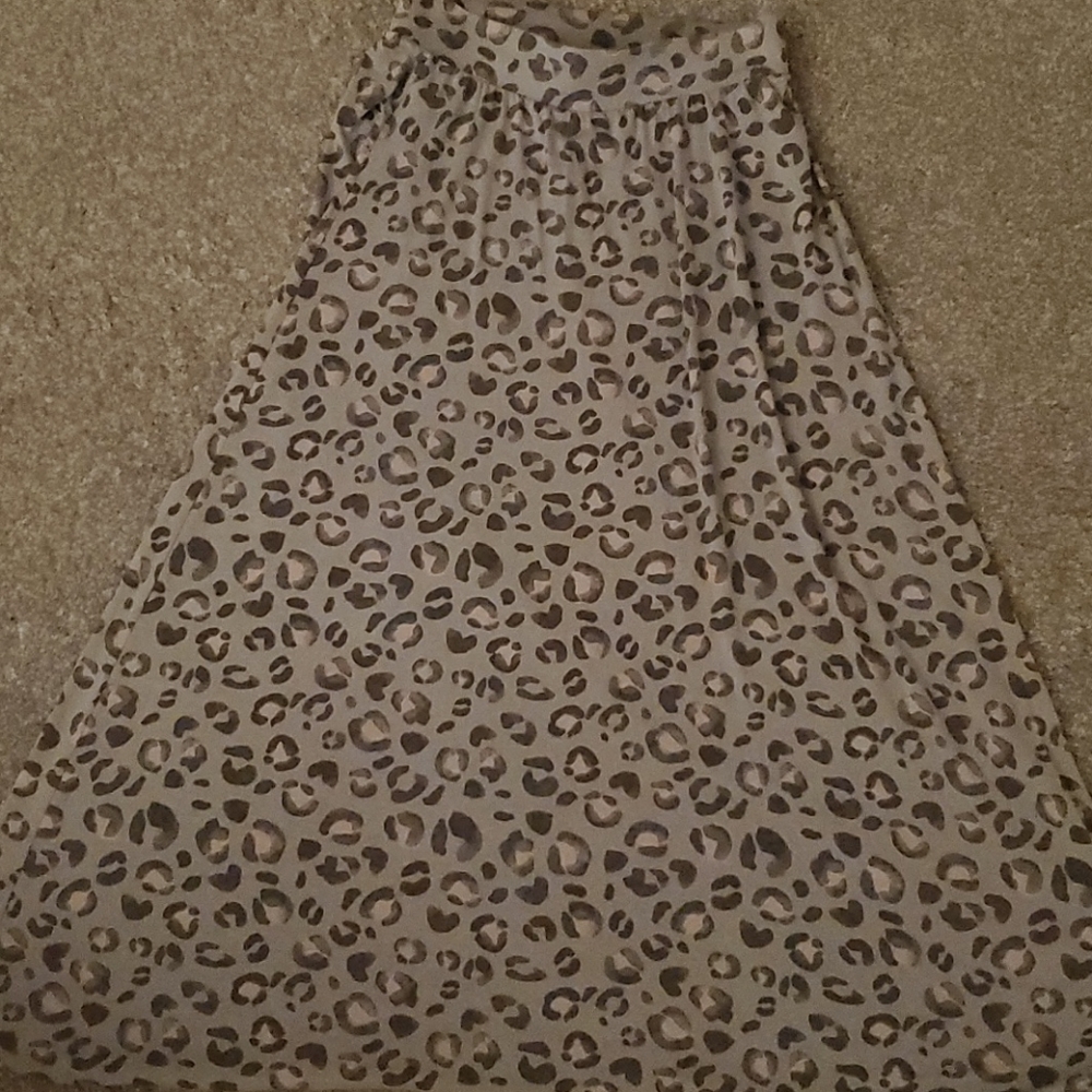 Leopard maxi skirt🐆